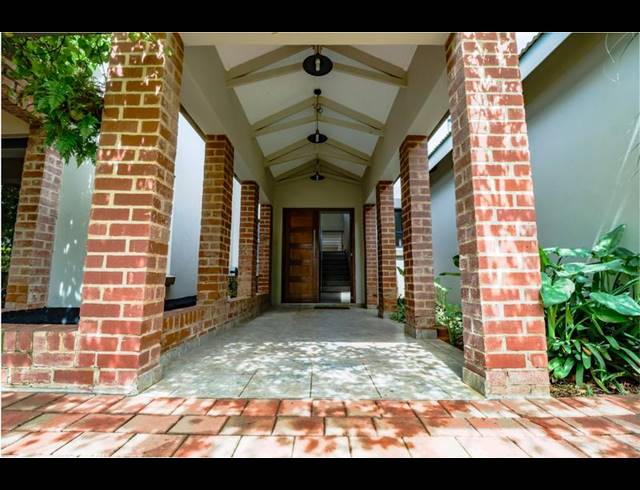 3 BEDROOM PROPERTY TO RENT IN COPPERLEAF ESTATE